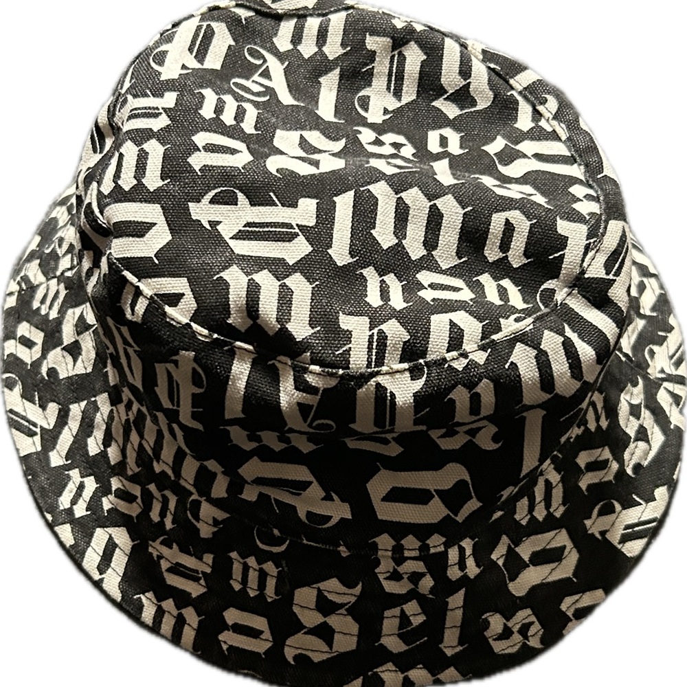Palm Angels Monogram Gothic Logo Bucket Hat